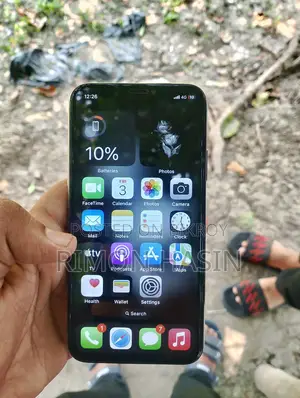 Apple iPhone X (Used)