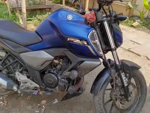 Yamaha FZS 2019