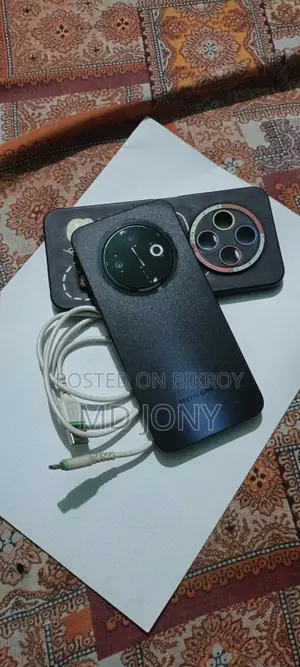 Tecno Spark 30c RAM 6+4GB ROM 128GB (Used)