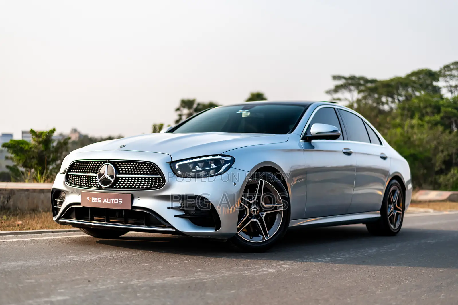 Mercedes-Benz E-Class E200 2021