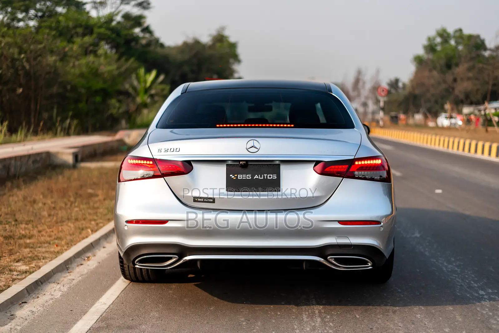 Mercedes-Benz E-Class E200 2021