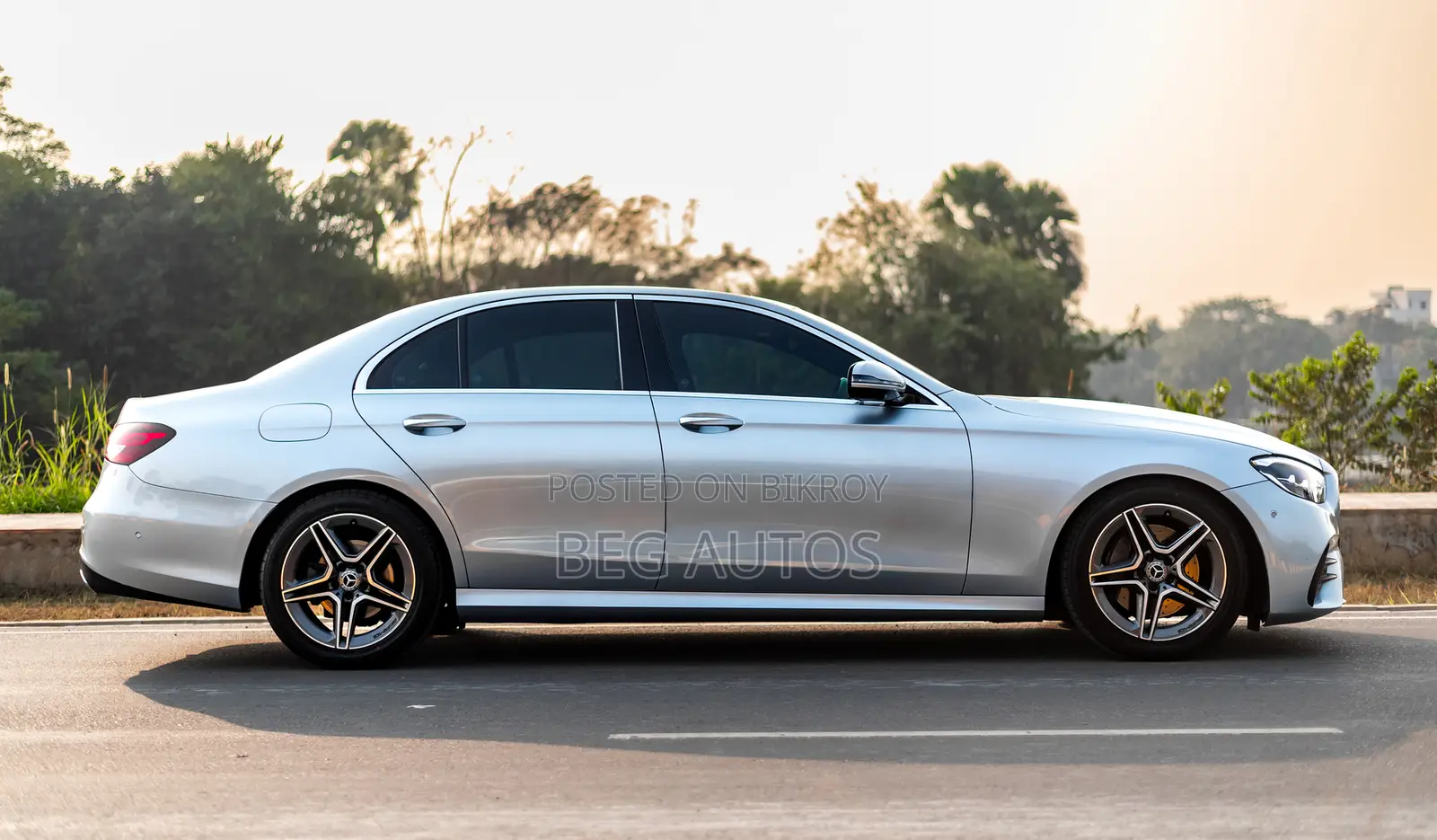 Mercedes-Benz E-Class E200 2021