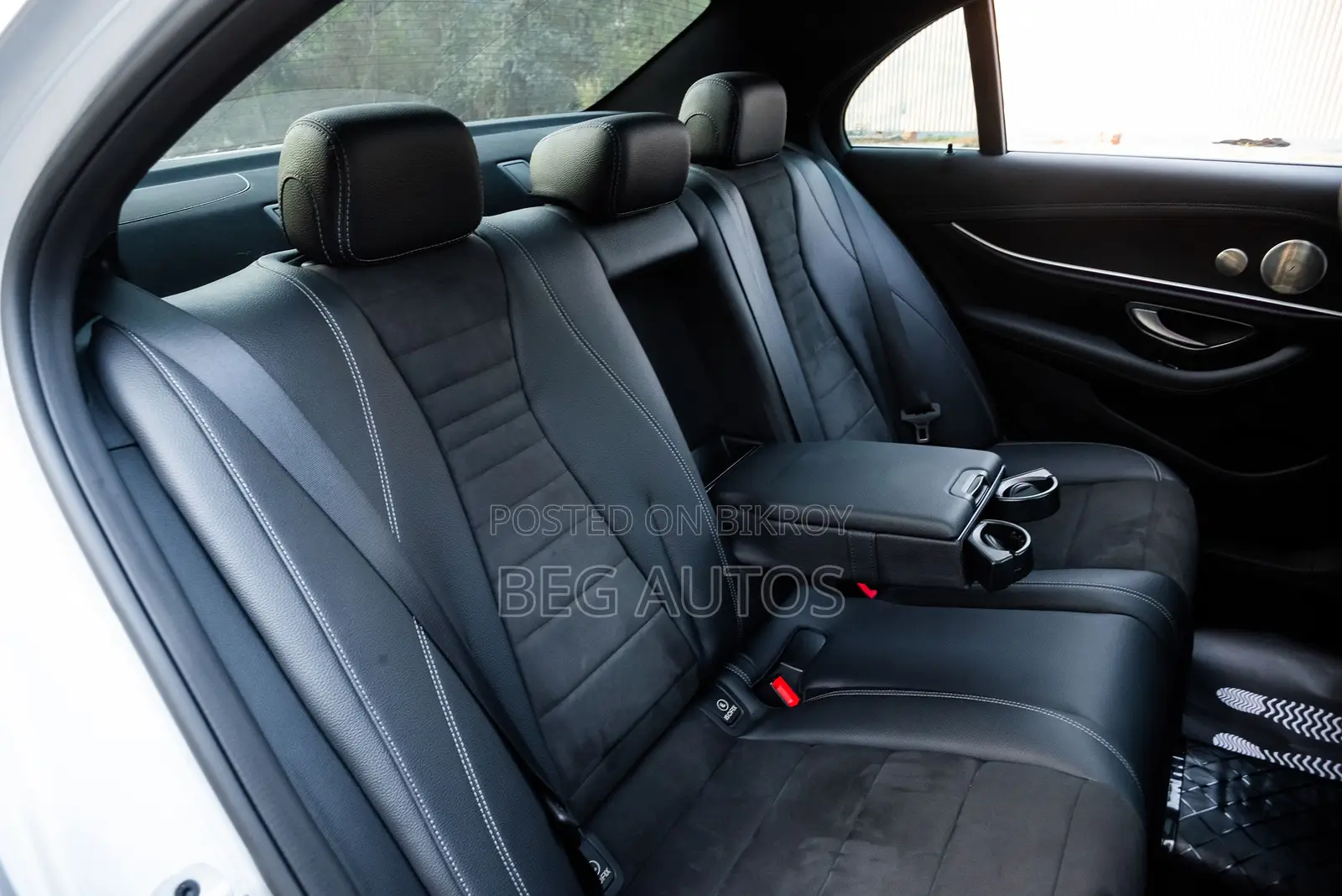 Mercedes-Benz E-Class E200 2021