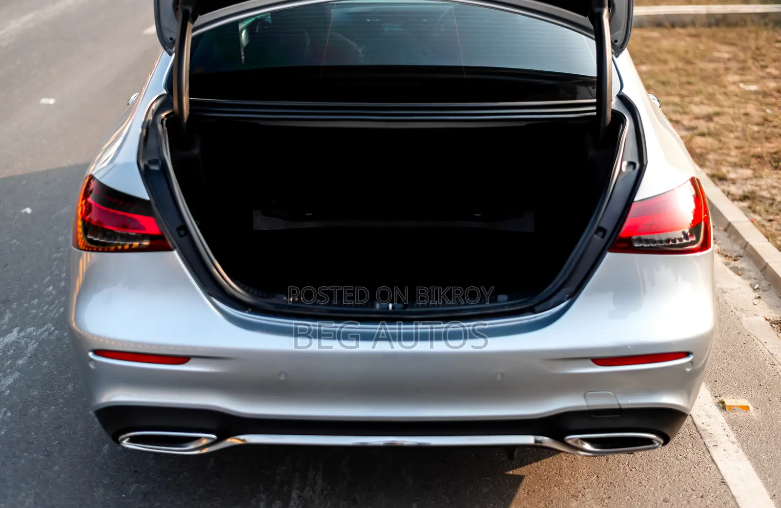 Mercedes-Benz E-Class E200 2021