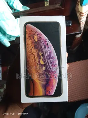Apple iPhone XS (Used)