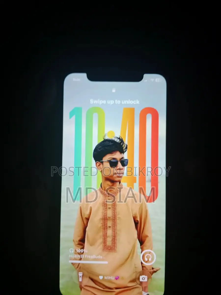 Apple iPhone 11 (Used)
