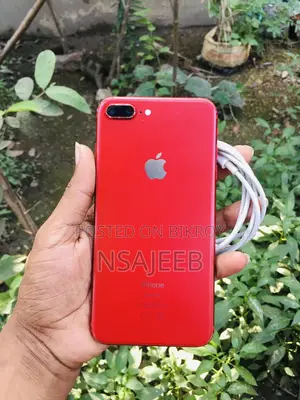 Apple iPhone 8 Plus (Used)