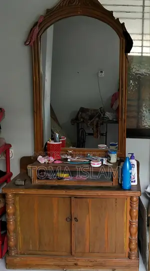 Meheguni Wood Dressing Table With Shoe Rack