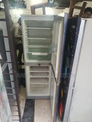 14 CFT running LG refrigerator for sale. 1 month compressor warranty.