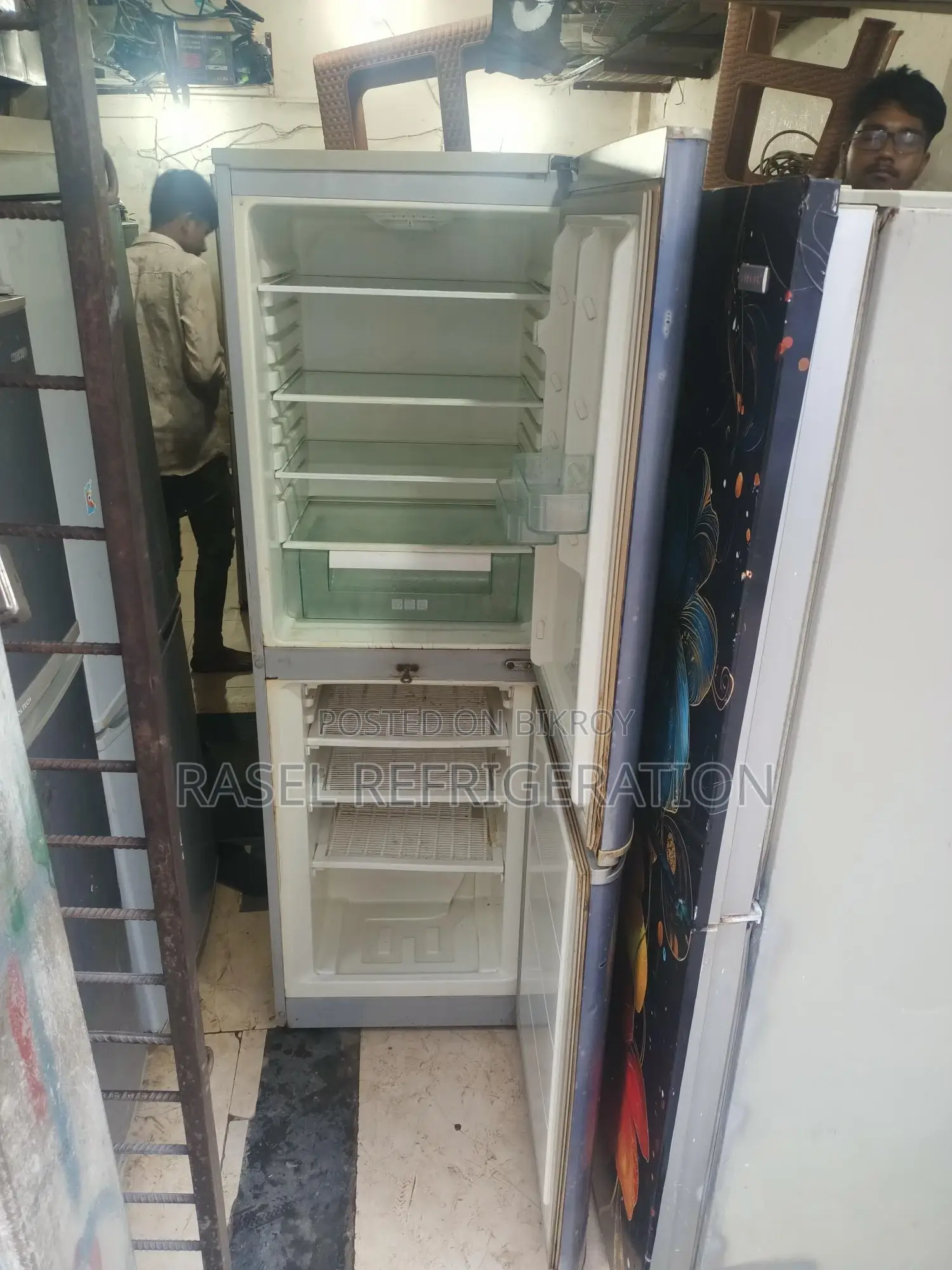 14 CFT running LG refrigerator for sale. 1 month compressor warranty.