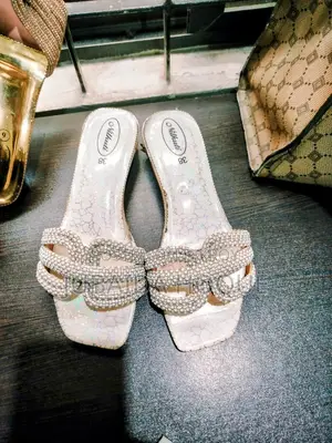 White Slides Brand: Nilkuti Color: With Silver