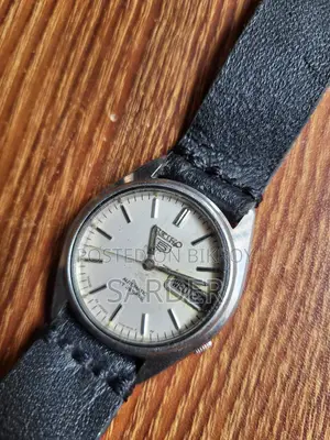 Mechanical Vintage Watch