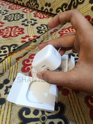 Apple 20w Power Adapter