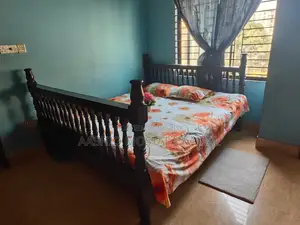 Teak Wood Bed 6'/7'