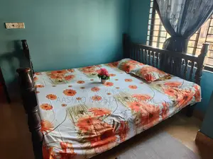 Teak Wood Bed 6'/7'