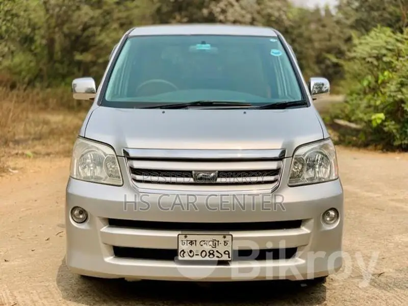 Toyota Noah X Full Fresh 2004