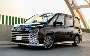 Toyota Voxy (SZ Package) 2022