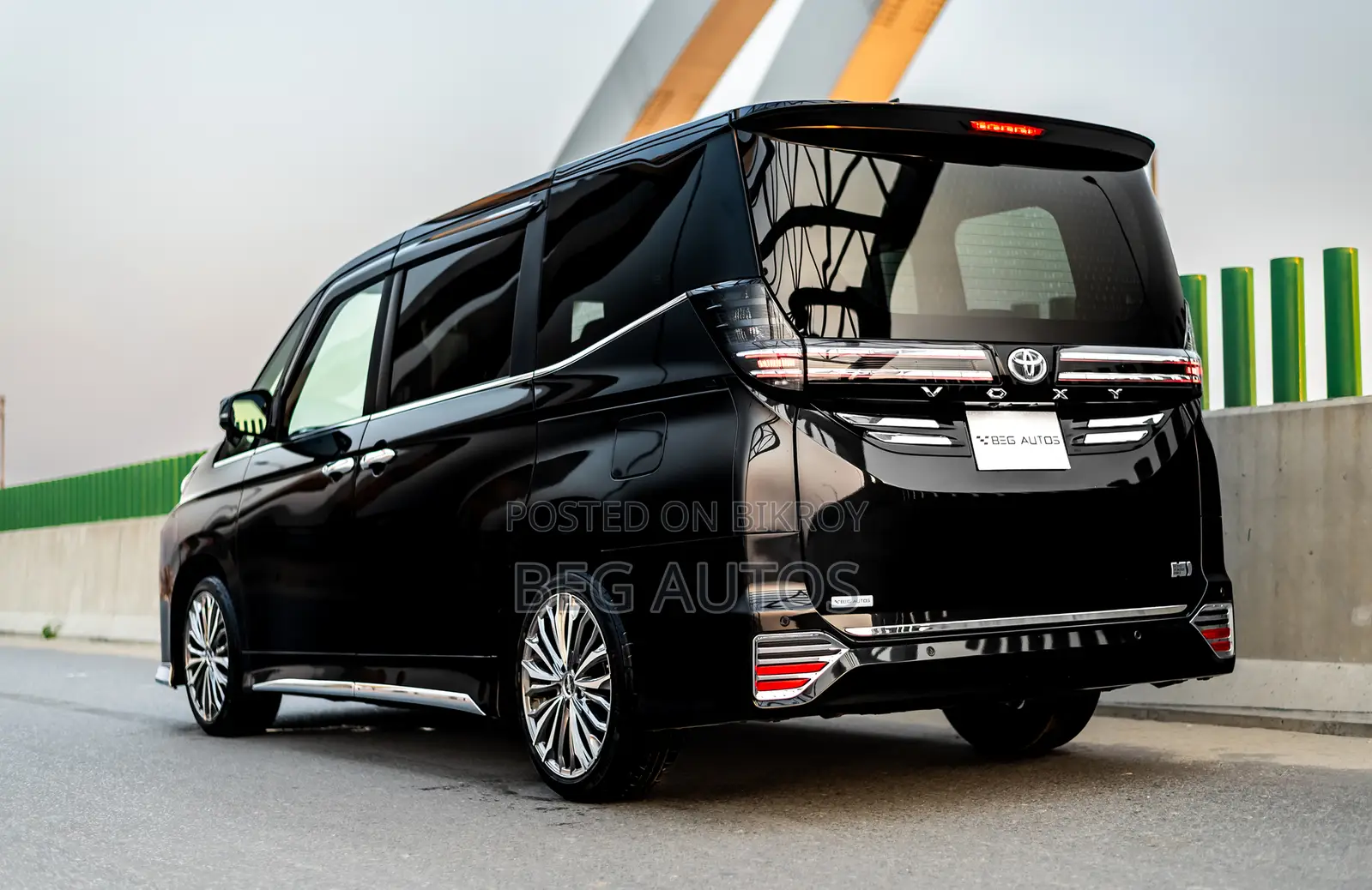 Toyota Voxy (SZ Package) 2022