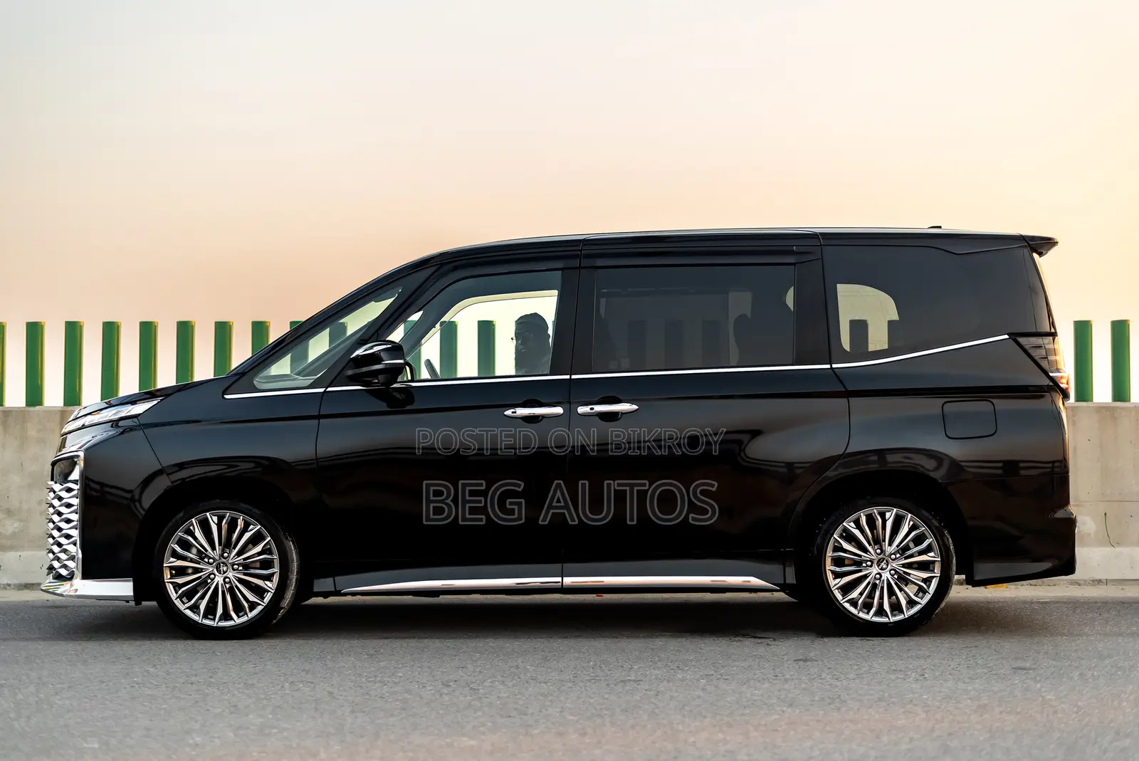 Toyota Voxy (SZ Package) 2022