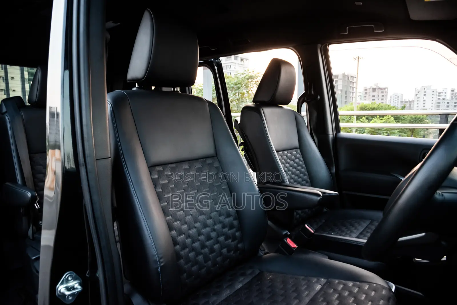 Toyota Voxy (SZ Package) 2022