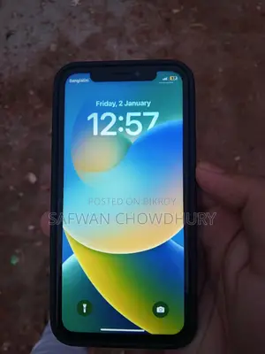 Apple iPhone X 64 GB (Used)