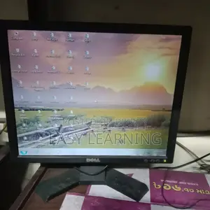 কোর i3 ৪র্থ জেনারেশন, মনিটর ডেল ১৭" ৪জিবি র‍্যাম