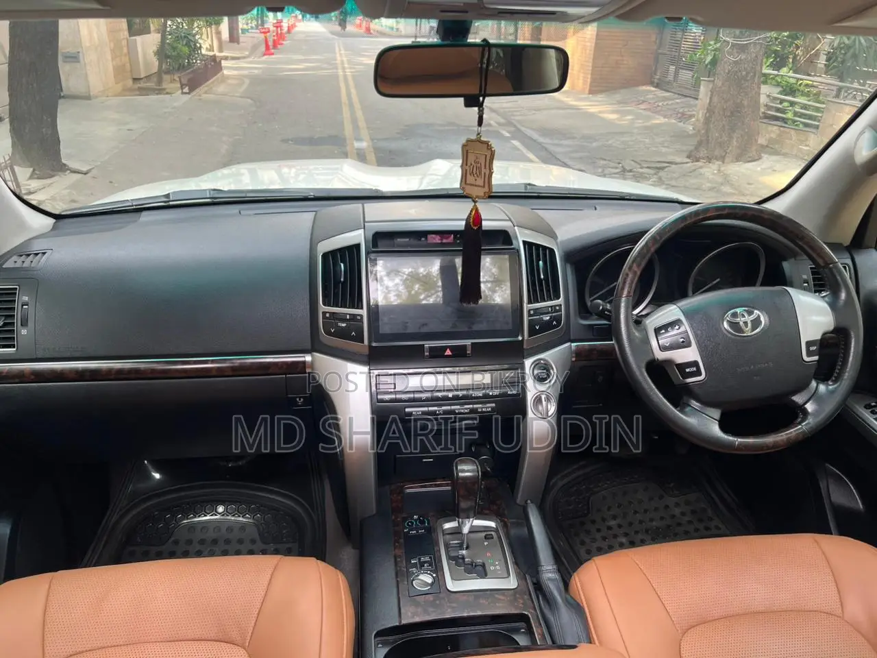 Toyota Land Cruiser VX-V8 (Diesel Turbo) 2014