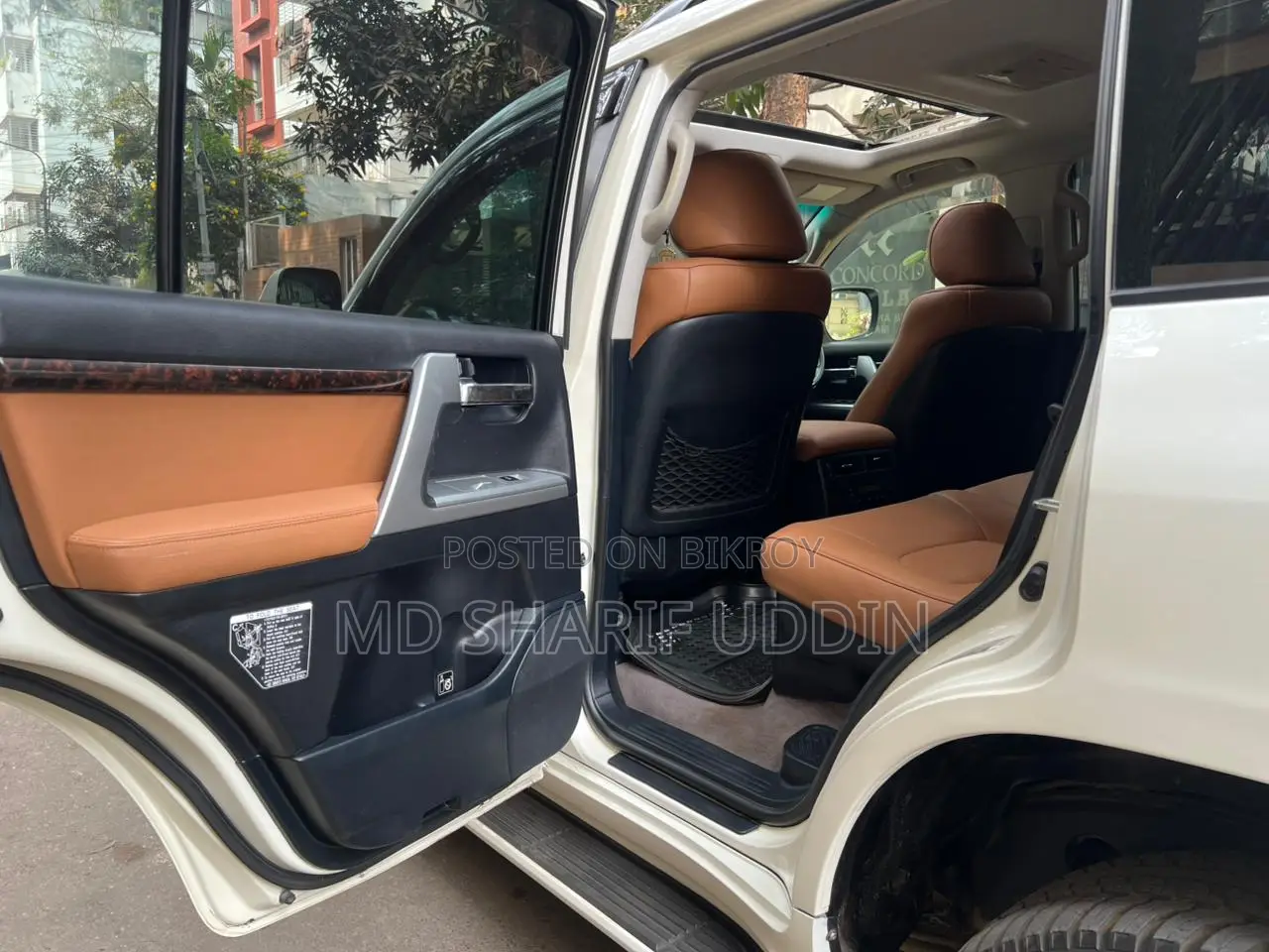 Toyota Land Cruiser VX-V8 (Diesel Turbo) 2014