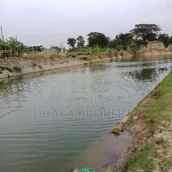 কর্নার লেক ভিউ ১১ কাঠা নর্থ-সেক্টর-১০
