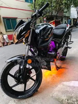 Runner KnightRider . 2018