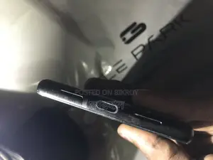 Google Pixel 6 (Used)
