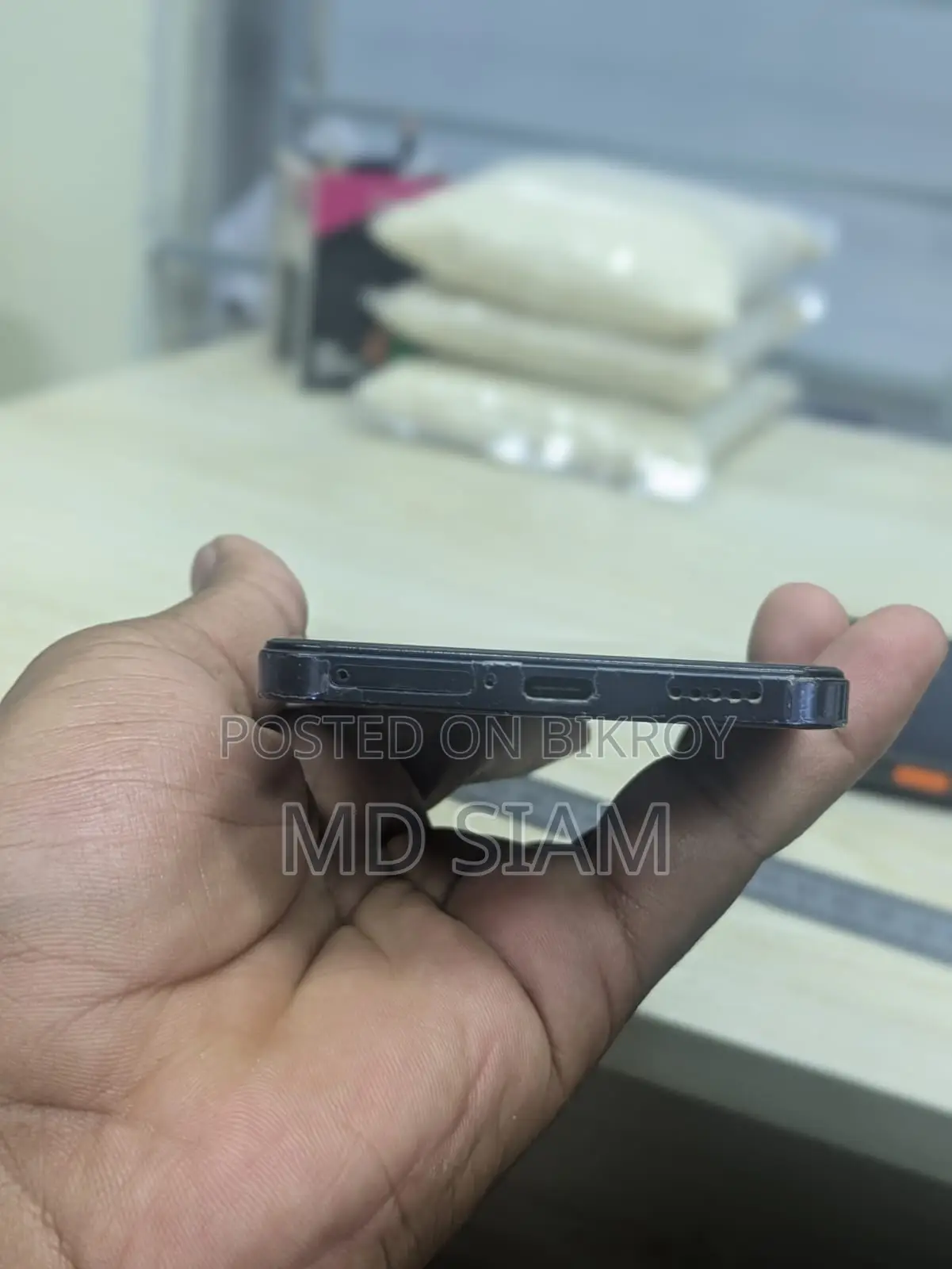 ভিভো ওয়াই২০০ই ১২৮ জিবি নীল