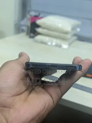 ভিভো ওয়াই২০০ই ১২৮ জিবি নীল