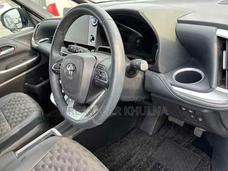 Toyota Voxy SZ Pearl Bodykit 2023