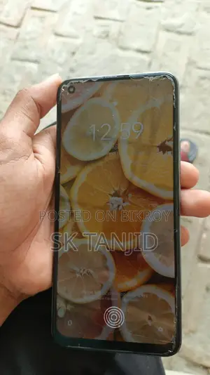 Realme 8 8/128 (Used)
