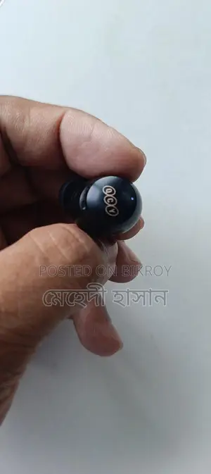 ইয়ারবাডস বিক্রির জন্য