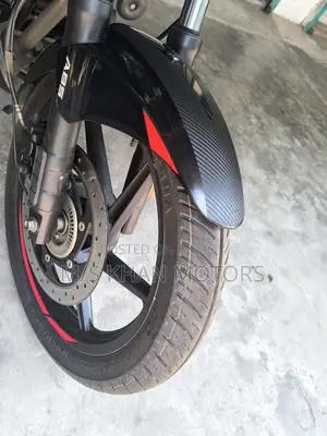 Bajaj Pulsar Double Disc ABS 2022