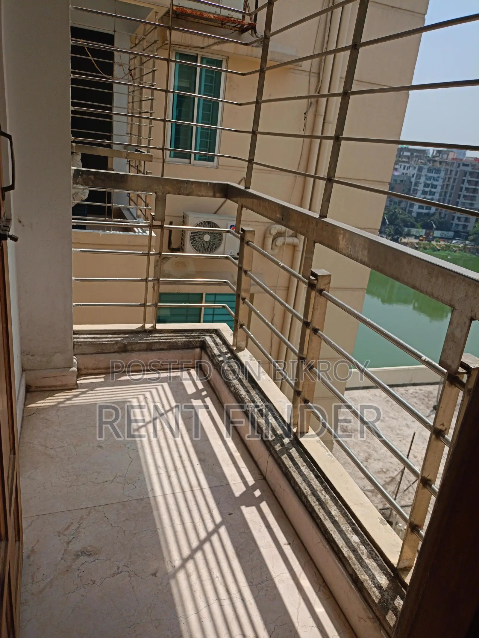 Full Furnished Apartment