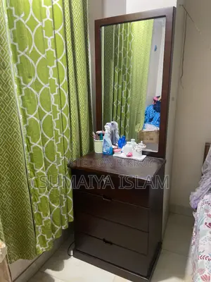 ড্রেসিং টেবিল বিক্রির জন্য