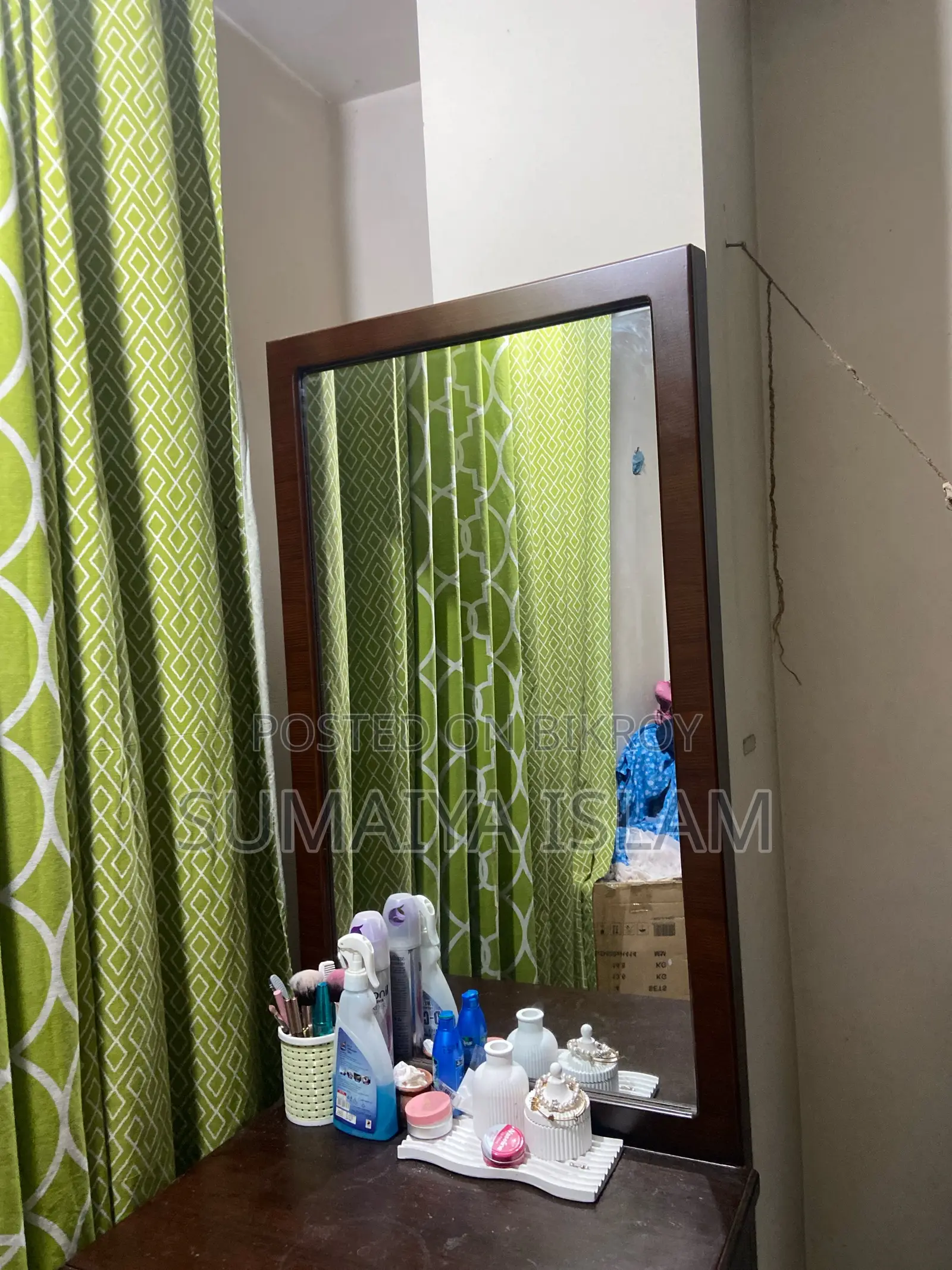 ড্রেসিং টেবিল বিক্রির জন্য