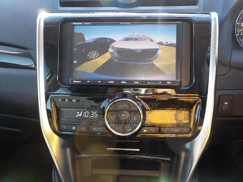 Toyota Premio F-L Pack 2021