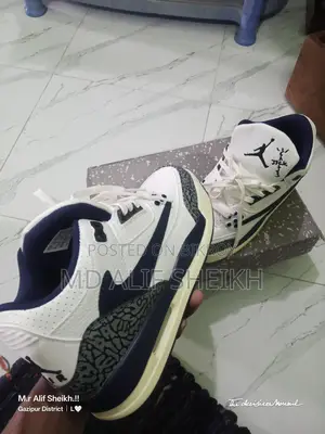 Air Jordan 3 বিক্রয় হবে