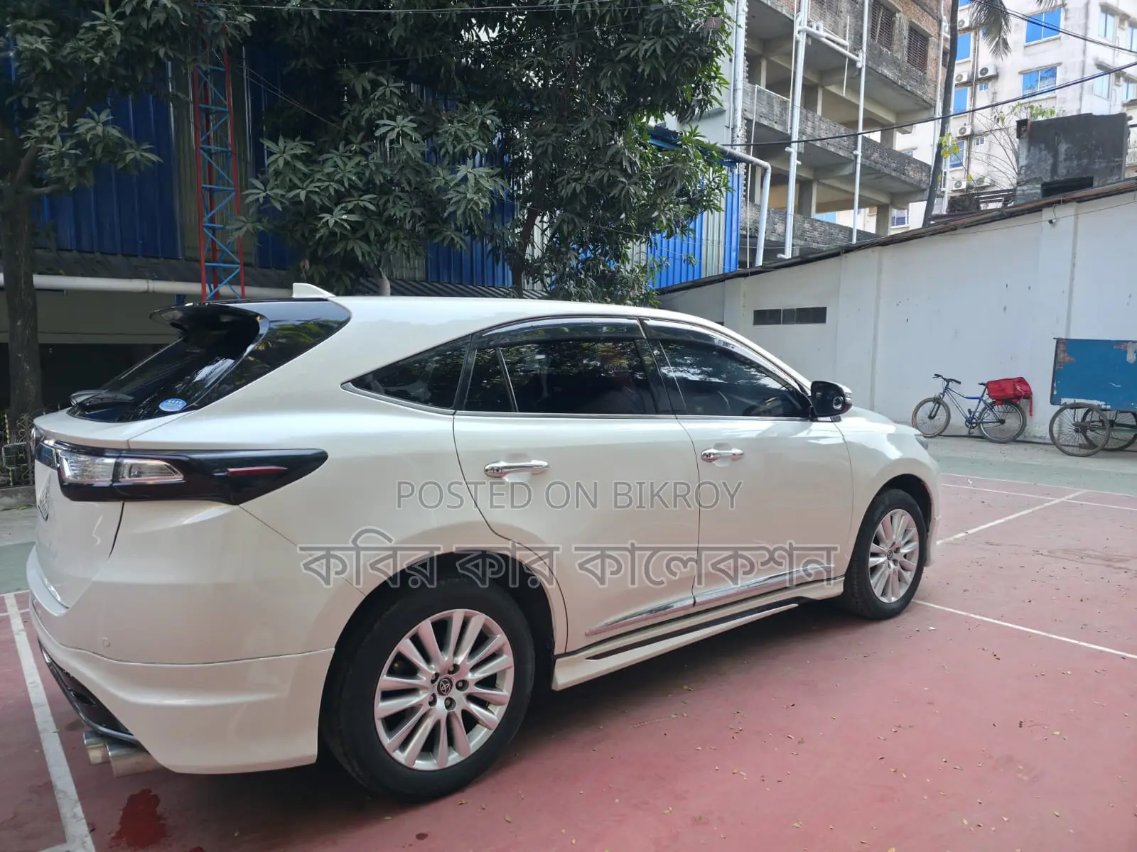 Toyota Harrier advance premium 2015