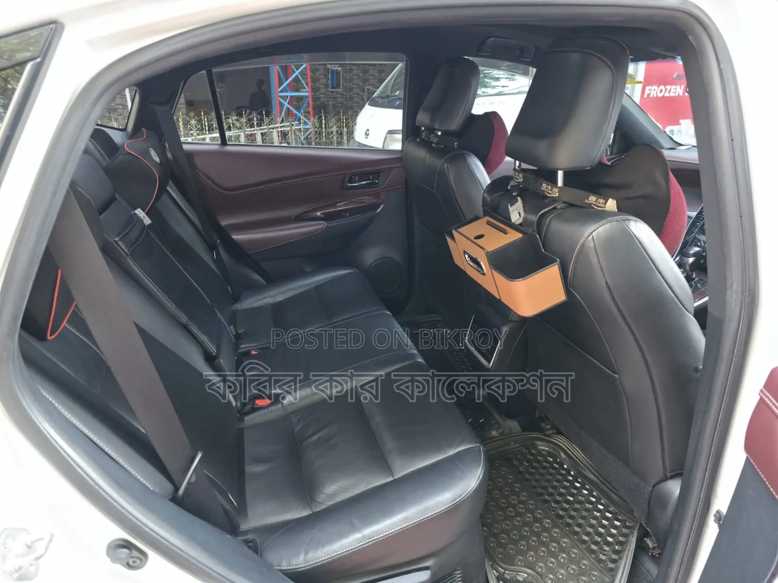 Toyota Harrier advance premium 2015
