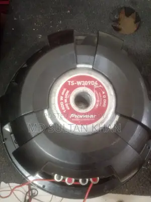 Pioneer subwoofer