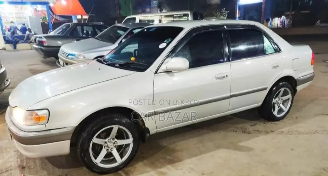 Toyota Corolla 110 XE SALOON G 1997