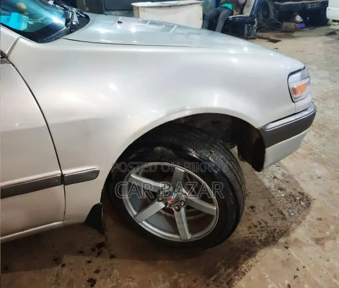 Toyota Corolla 110 XE SALOON G 1997