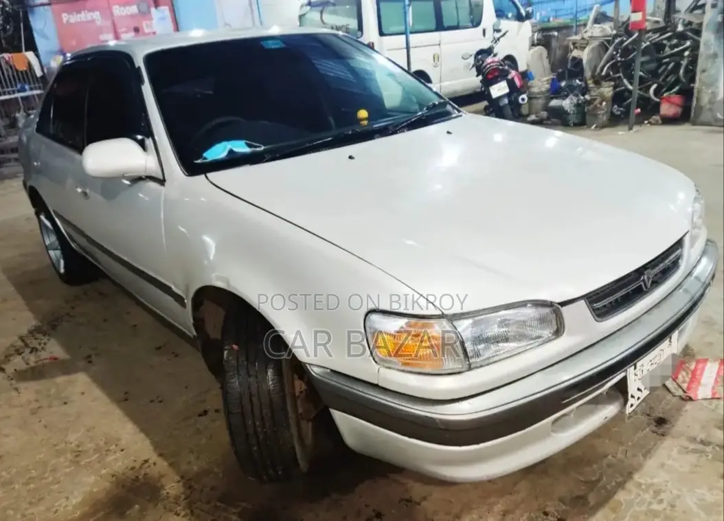 Toyota Corolla 110 XE SALOON G 1997