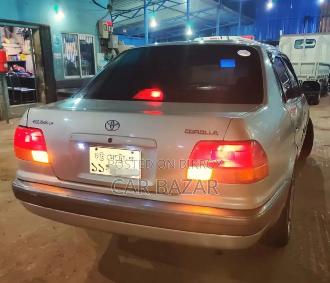Toyota Corolla 110 XE SALOON G 1997