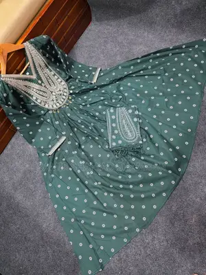 ভাইরাল গাউন
